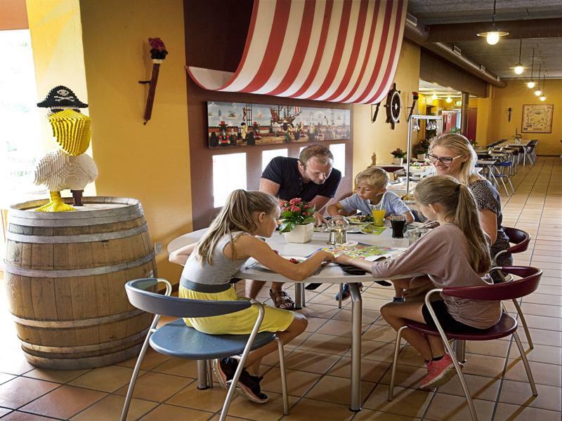 Legoland Village Family Hostel Billund Exterior foto